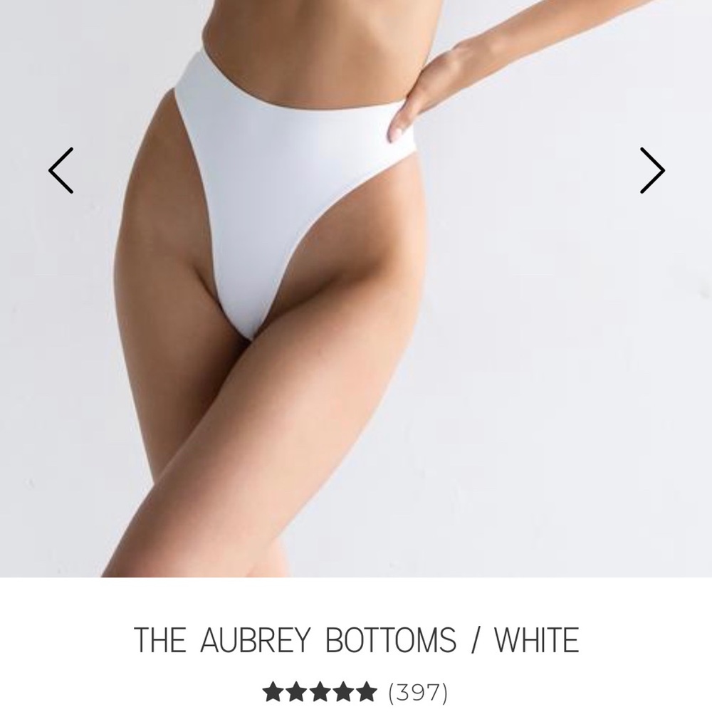 437 white/ cream bikini bottom